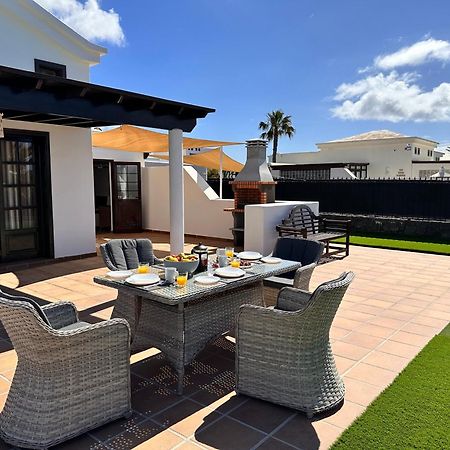 Villa Amura Playa Blanca  Exteriör bild
